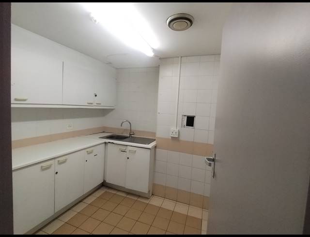 154M² BUILDING TO LET IN CAPE TOWN CITY CENTRE